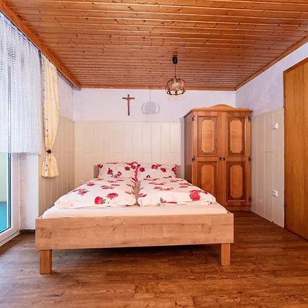 Haus Am Wald Appartement