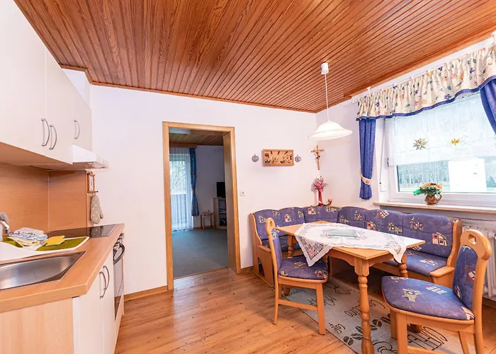 Haus Am Wald * باد كوتستينغ